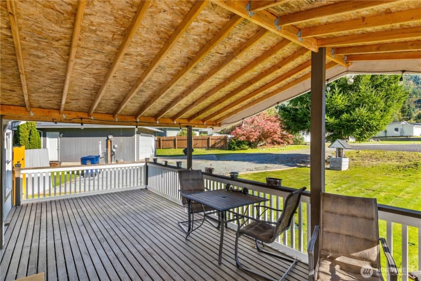 Property photo for 5046 Aerie Lane, Sedro Woolley photo 27
