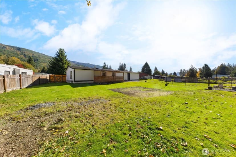Property photo for 5046 Aerie Lane, Sedro Woolley photo 30
