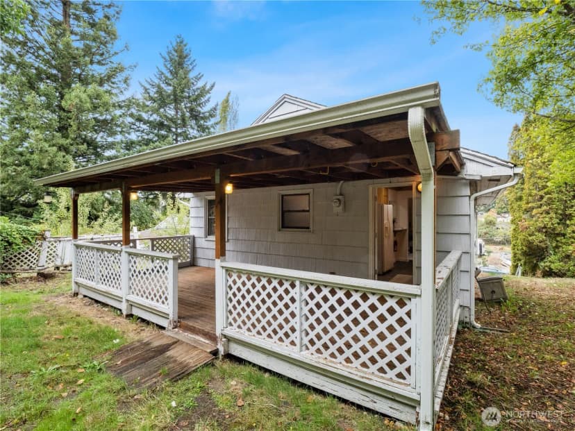 Property photo for 11640 59th Avenue S, Seattle photo 25