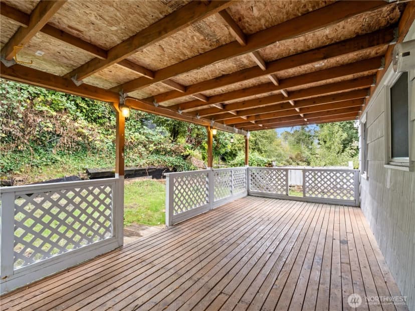 Property photo for 11640 59th Avenue S, Seattle photo 23