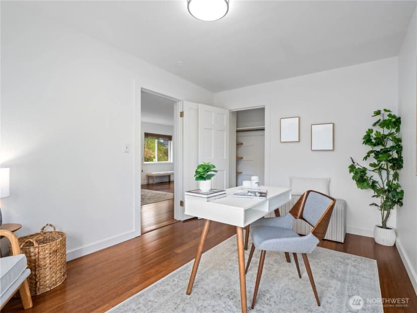 Property photo for 11640 59th Avenue S, Seattle photo 12