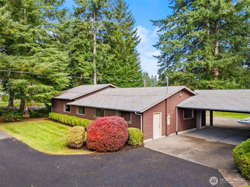 Property photo for 11744 Crockett Street Sw, Olympia photo 6
