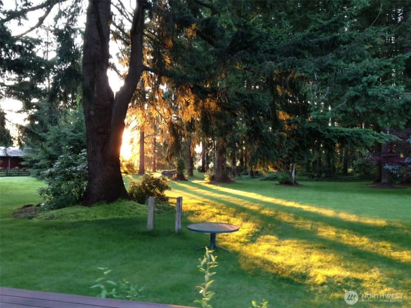 Property photo for 11744 Crockett Street Sw, Olympia photo 16