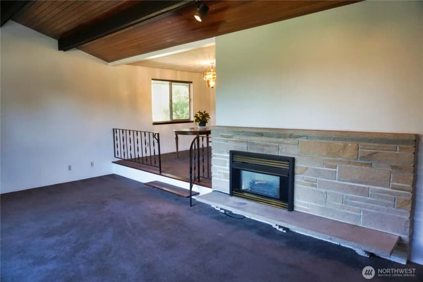 Property photo for 2200 Ontario, Bellingham photo 7