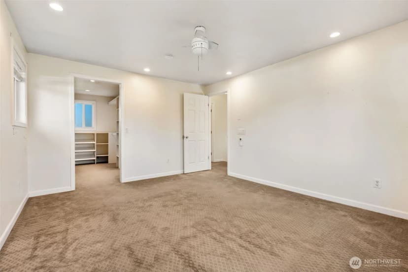 Property photo for 1612 College Street Ne, Olympia photo 23