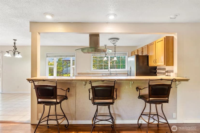 Property photo for 1612 College Street Ne, Olympia photo 8