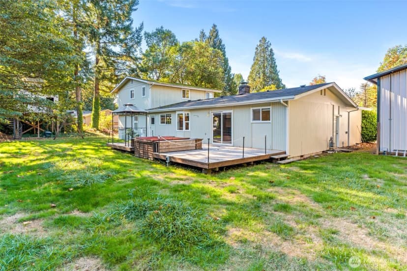 Property photo for 1612 College Street Ne, Olympia photo 31