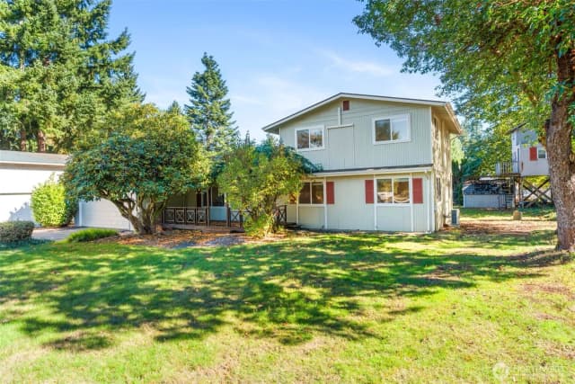 Property photo for 1612 College Street Ne, Olympia photo 3