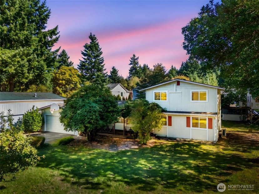 Property photo for 1612 College Street Ne, Olympia