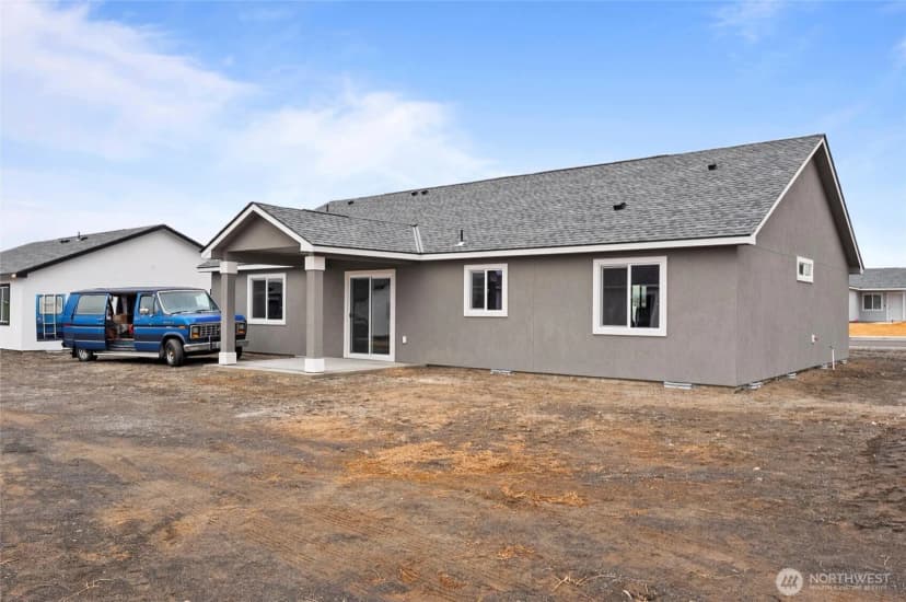 Property photo for 211 Rattray Drive, Mattawa photo 21