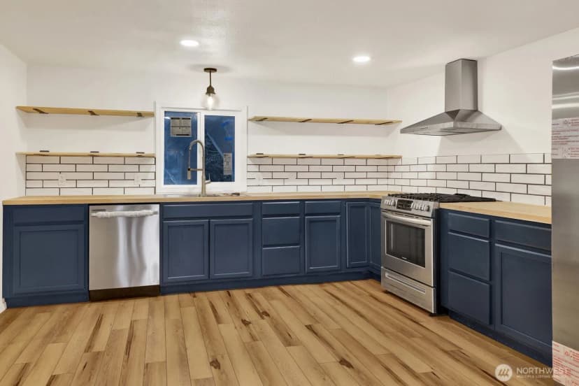 Property photo for 13574 S Green Street, Anacortes photo 15