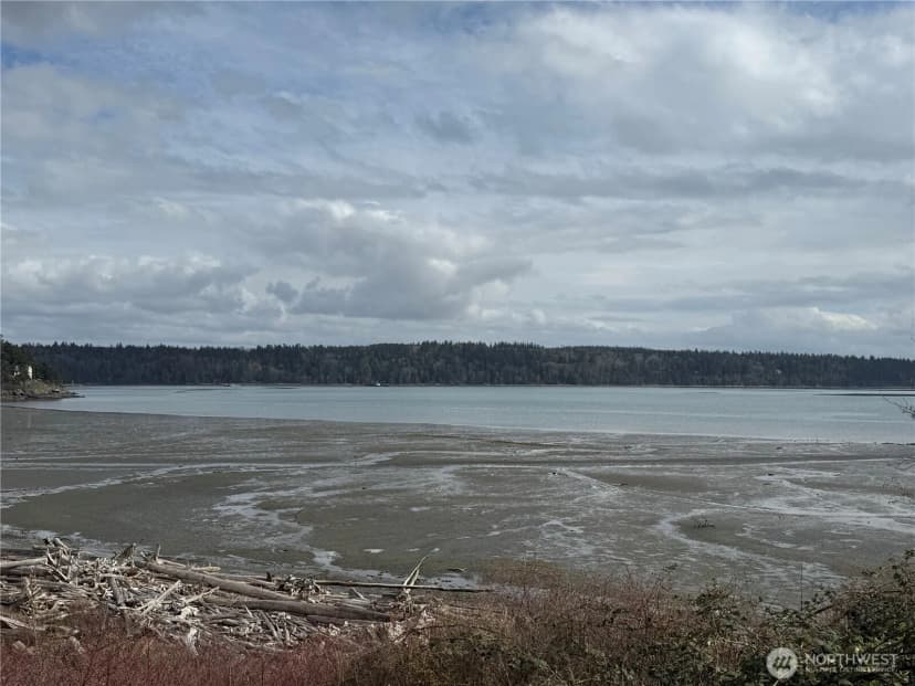 Property photo for 13574 S Green Street, Anacortes photo 2