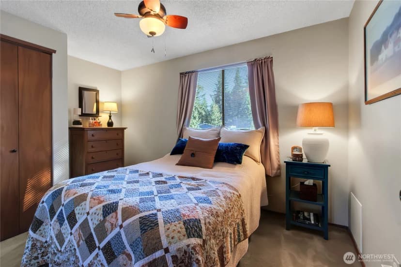 Property photo for 2621 S 376th Place, Federal Way photo 22