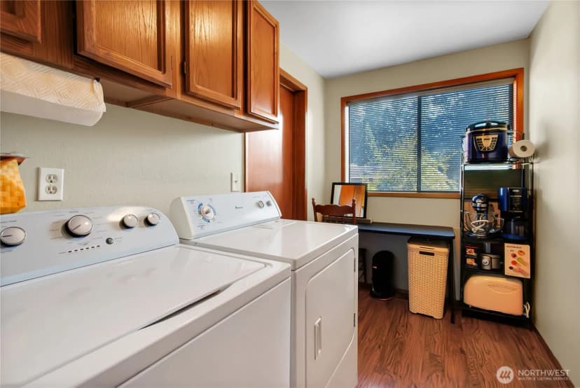Property photo for 2621 S 376th Place, Federal Way photo 12
