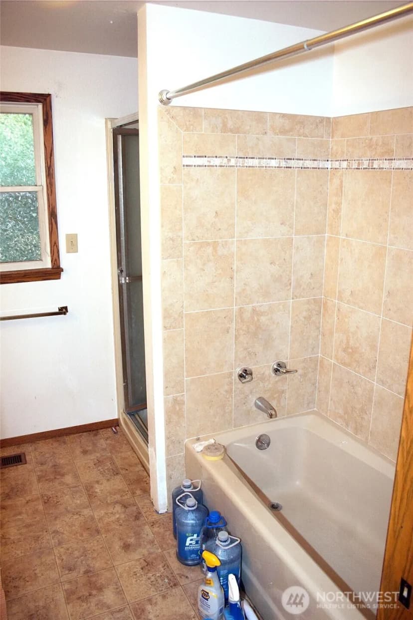 Property photo for 30726 43rd Avenue Sw, Federal Way photo 19
