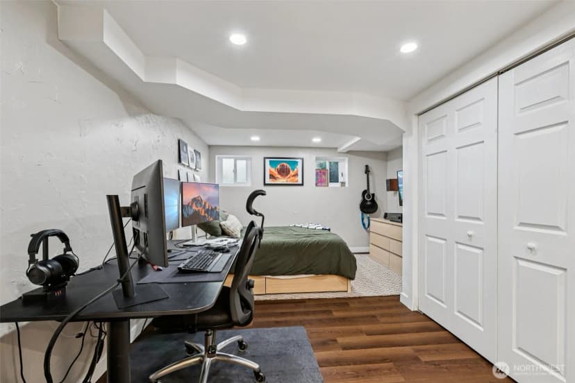 Property photo for 6334 24th Avenue Sw, Seattle photo 21