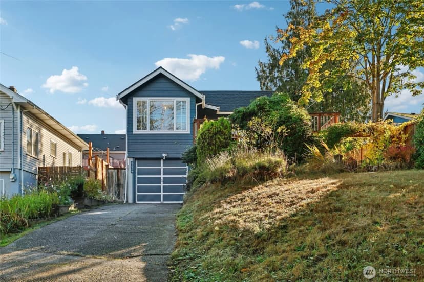 Property photo for 6334 24th Avenue Sw, Seattle