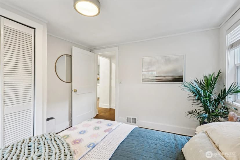 Property photo for 6334 24th Avenue Sw, Seattle photo 15