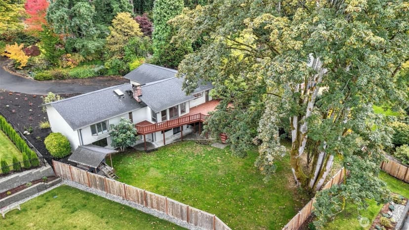 Property photo for 11409 Se May Creek Park Drive, Newcastle photo 2