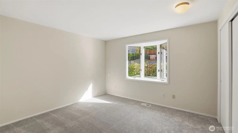 Property photo for 11409 Se May Creek Park Drive, Newcastle photo 20