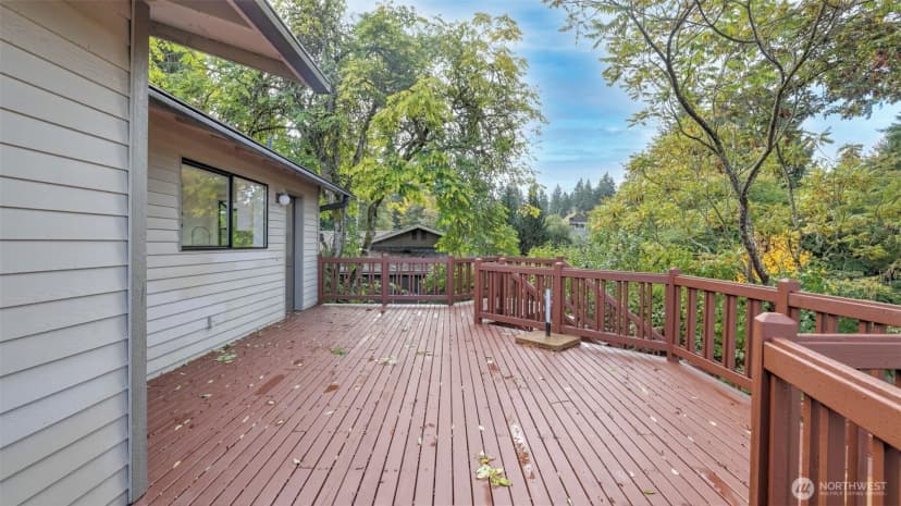 Property photo for 11409 Se May Creek Park Drive, Newcastle photo 25
