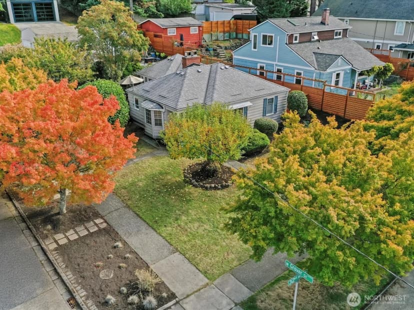 Property photo for 3420 32nd Avenue W, Seattle photo 27