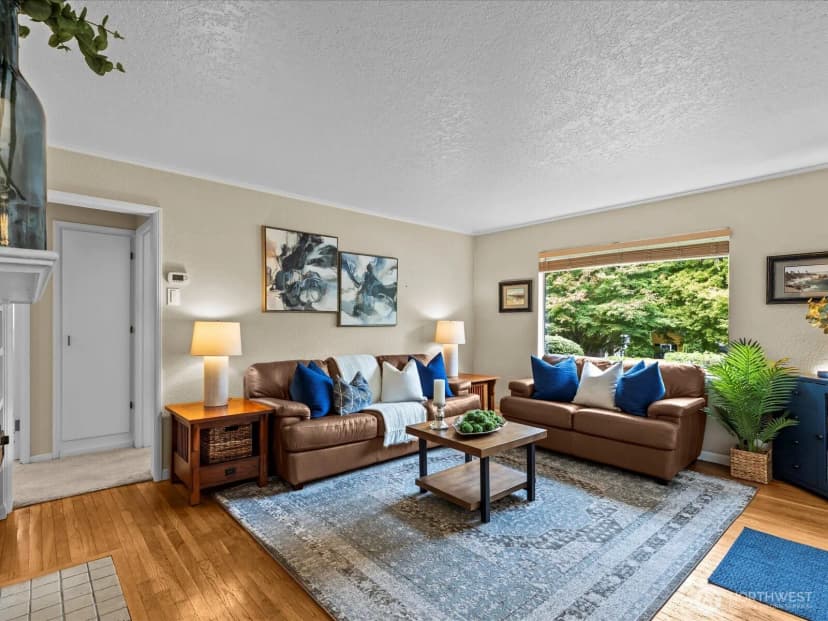 Property photo for 3420 32nd Avenue W, Seattle photo 3