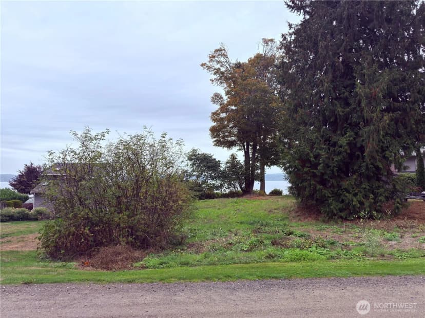 Property photo for 73 A Saratoga Drive, Hat Island photo 7