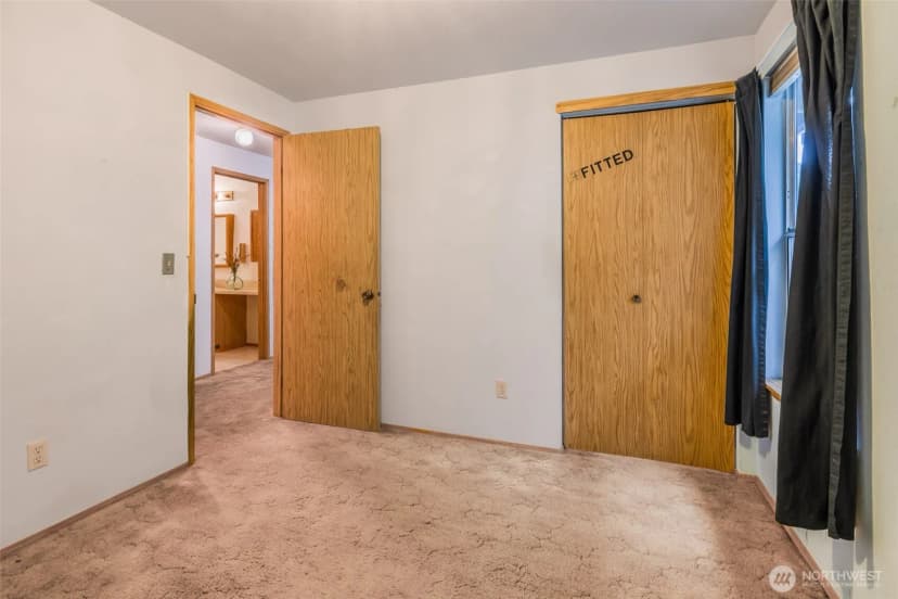 Property photo for 929 30th Street Ne, Auburn photo 14