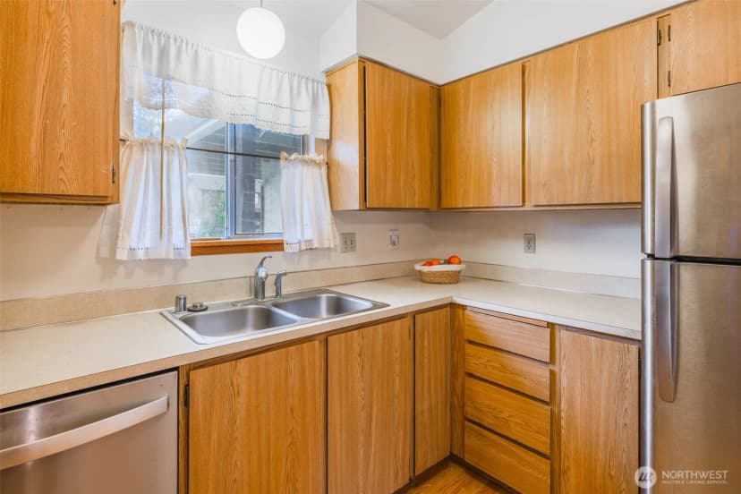 Property photo for 929 30th Street Ne, Auburn photo 11