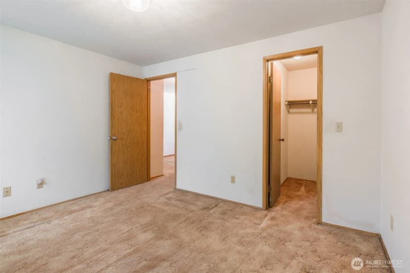 Property photo for 929 30th Street Ne, Auburn photo 16