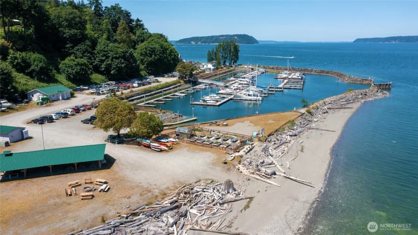 Property photo for 12 W Gedney Way, Hat Island photo 11