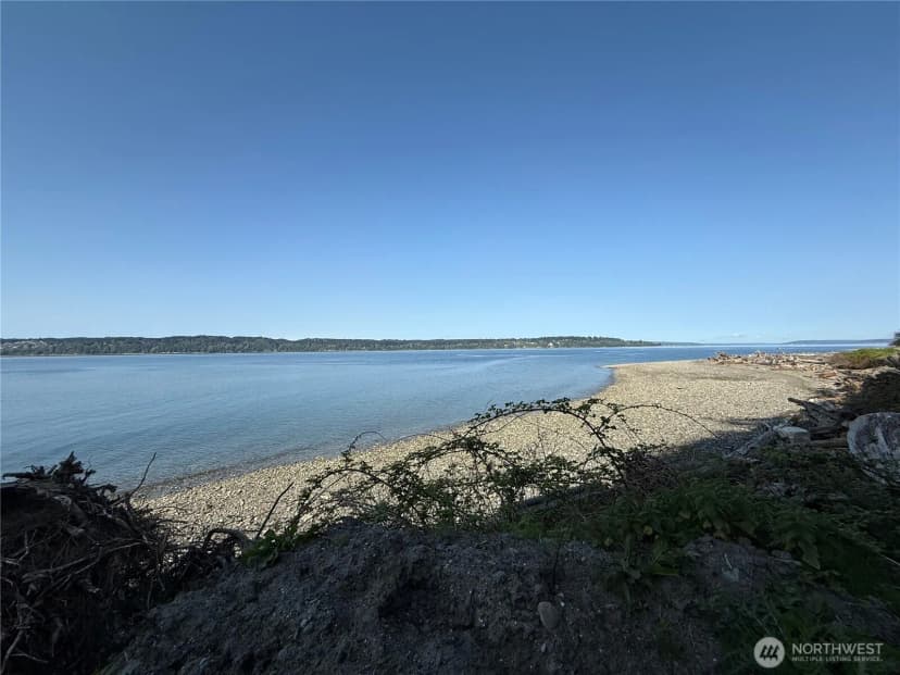 Property photo for 12 W Gedney Way, Hat Island photo 13