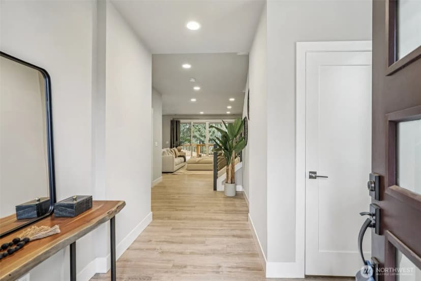 Property photo for 12814 83rd Avenue Ct E, Puyallup photo 3