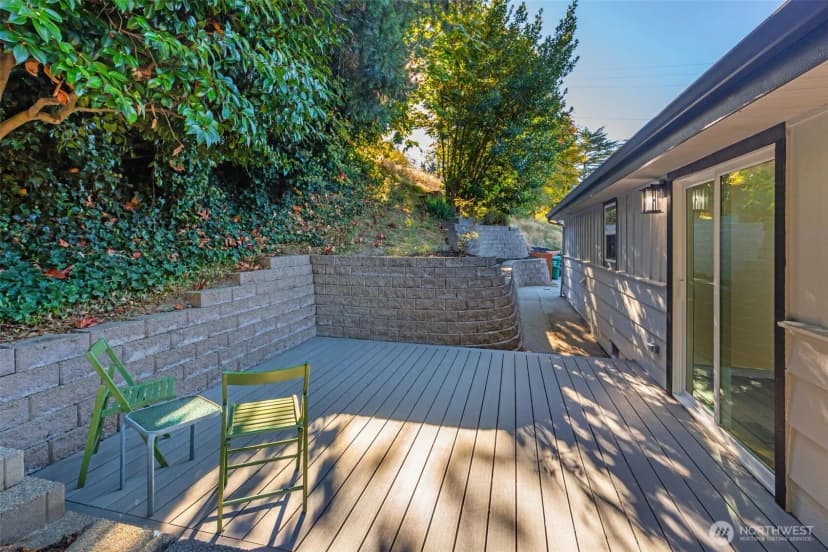 Property photo for 4602 Sw Cloverdale Street, Seattle photo 30