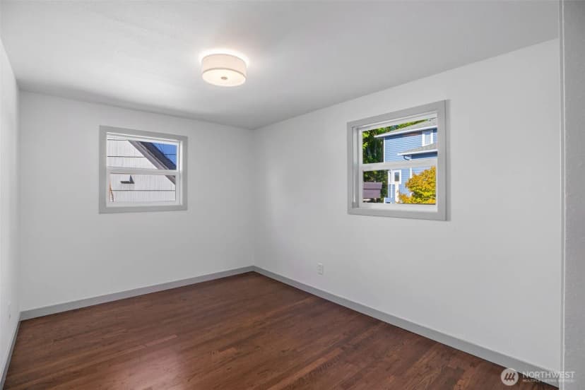 Property photo for 4602 Sw Cloverdale Street, Seattle photo 14