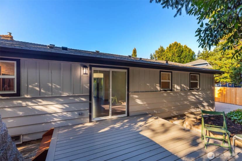 Property photo for 4602 Sw Cloverdale Street, Seattle photo 27