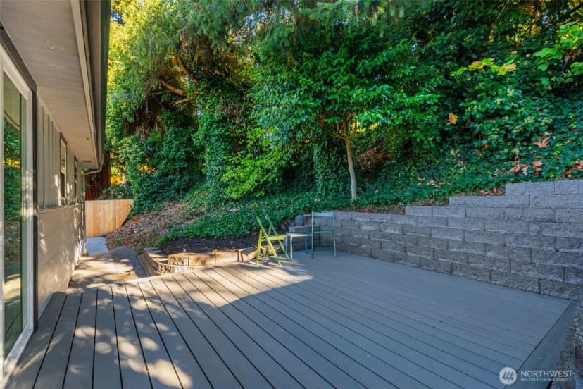 Property photo for 4602 Sw Cloverdale Street, Seattle photo 25