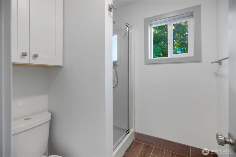 Property photo for 4602 Sw Cloverdale Street, Seattle photo 22