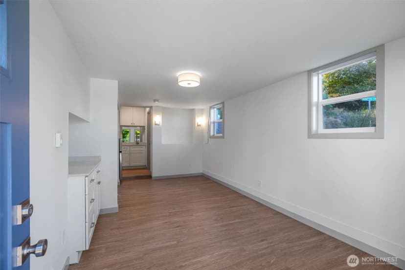 Property photo for 4602 Sw Cloverdale Street, Seattle photo 18