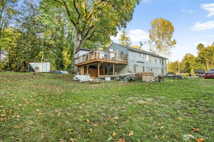 Property photo for 6037 Old Guide Road, Bellingham photo 17