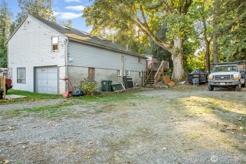 Property photo for 6037 Old Guide Road, Bellingham photo 12