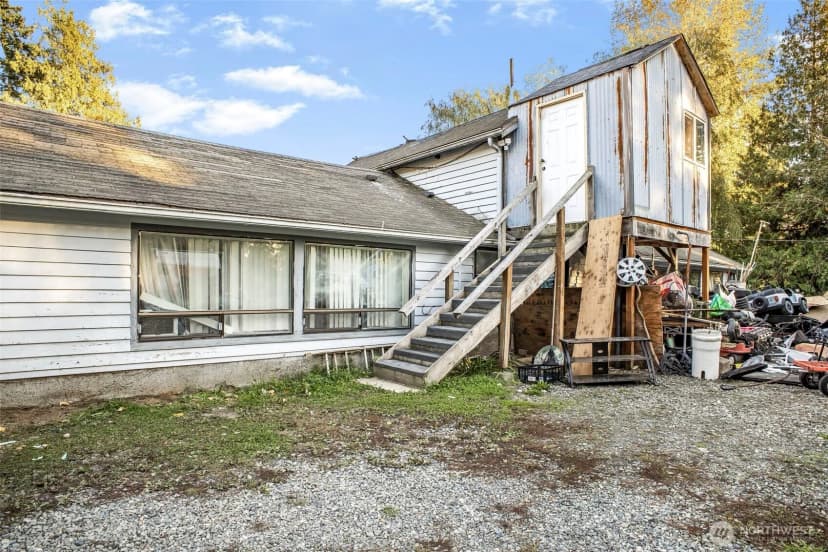 Property photo for 6037 Old Guide Road, Bellingham photo 21