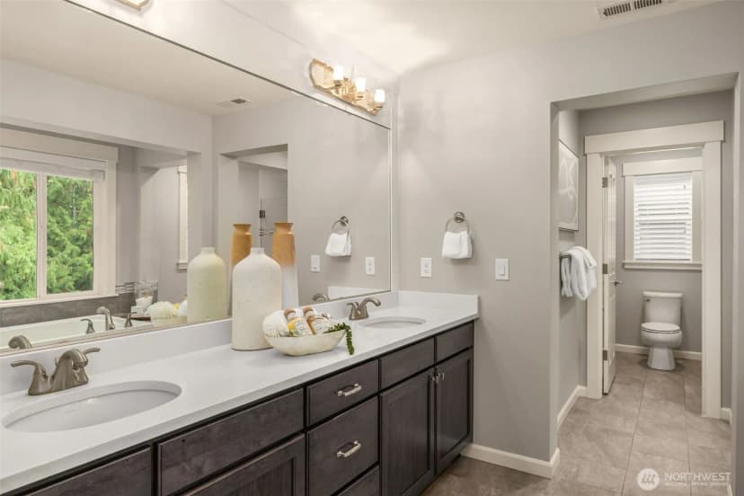 Property photo for 1508 247th Avenue Ne, Sammamish photo 23