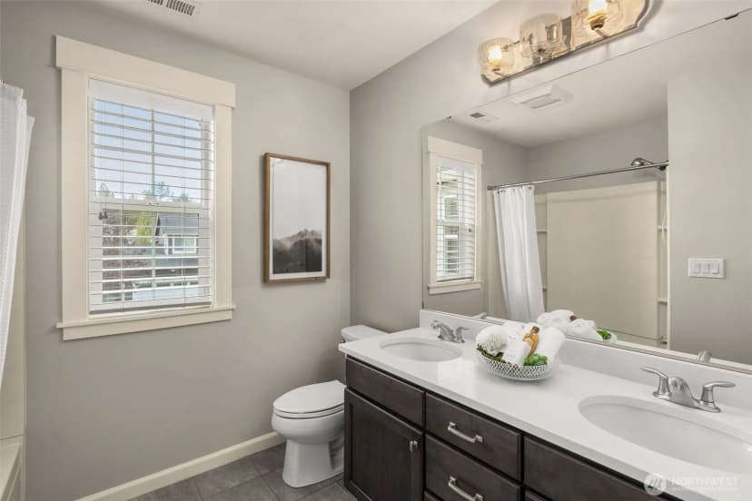 Property photo for 1508 247th Avenue Ne, Sammamish photo 30