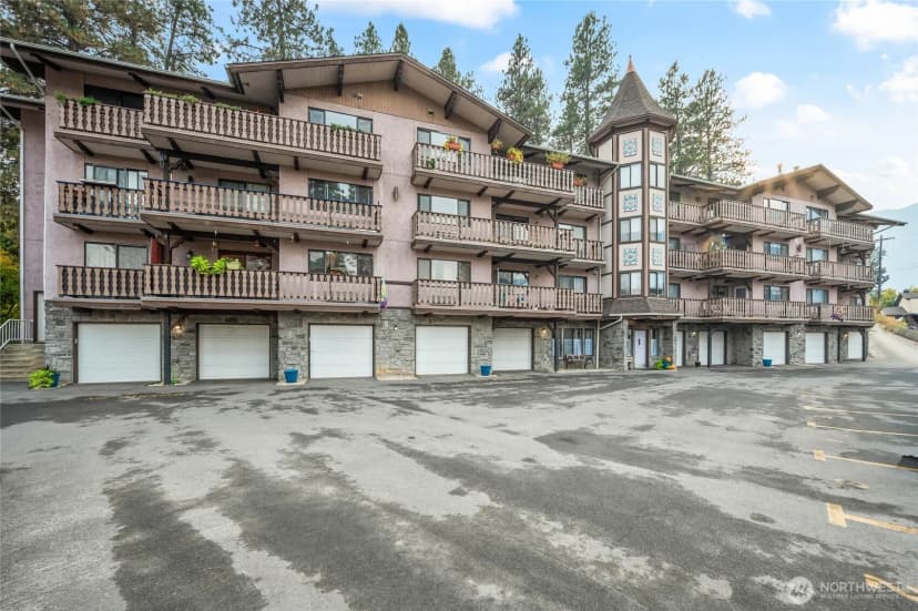 Property photo for 325 Division St #207, Leavenworth photo 10