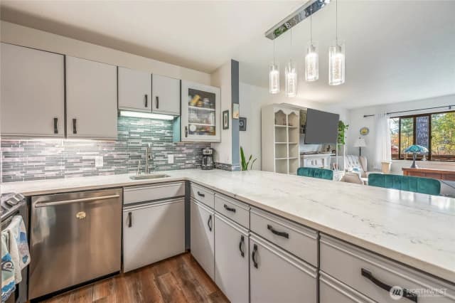 Property photo for 325 Division St #207, Leavenworth photo 2