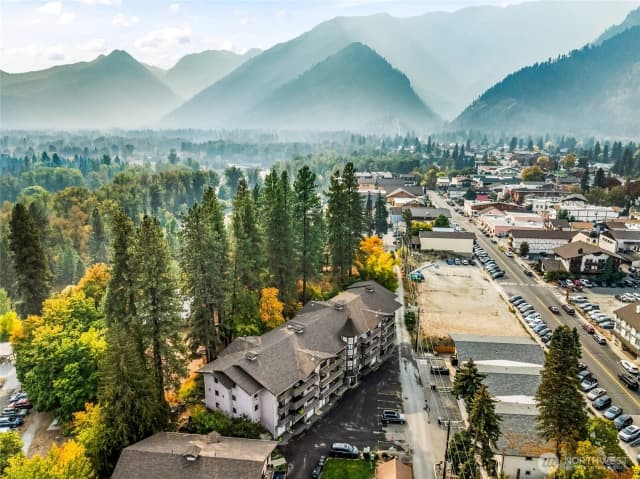 Property photo for 325 Division St #207, Leavenworth photo 3