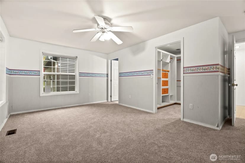 Property photo for 19517 Whiteman Cove Road Sw, Longbranch photo 14