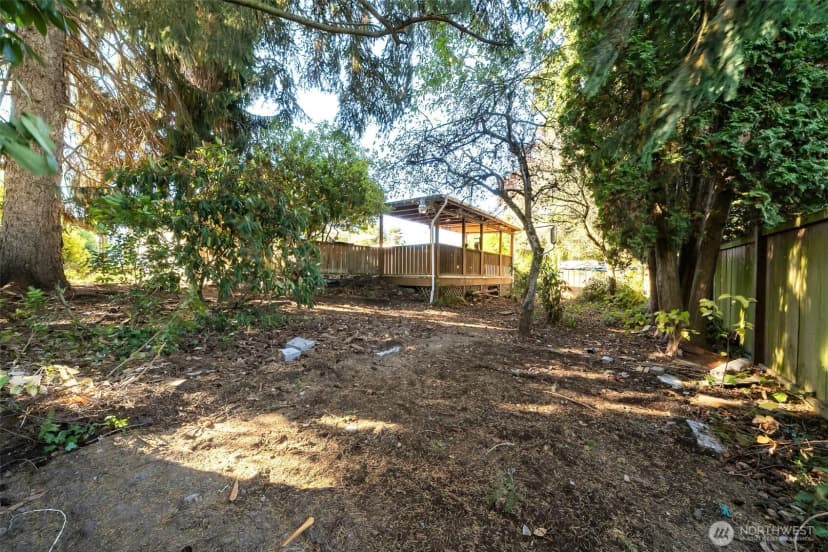 Property photo for 1015 E Chicago Street, Kent photo 22